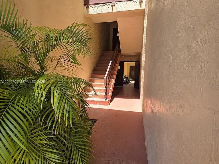 8800 SW 123rd Ct #J105 — Photo 11
