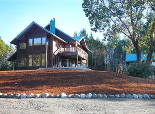 18826 Robinwood Rd SW, Vashon, WA 98070