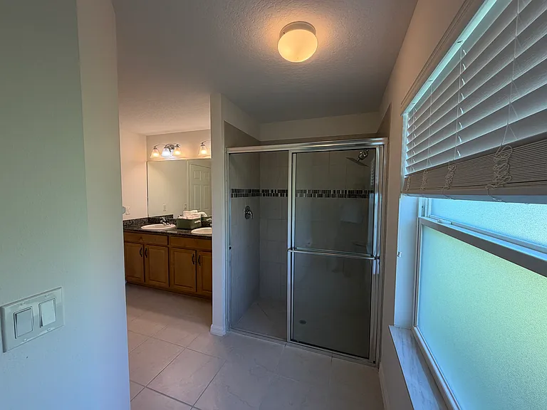 19 Fenwick Ln — Photo 13