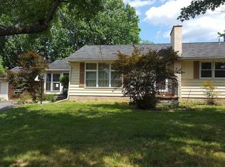 18 Neiffer Rd, Royersford, PA 19468