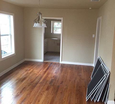 3rd image of 337 Haggin St