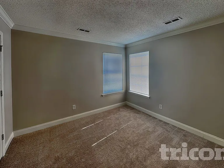 11608 Stewarts Crossing Dr — Photo 6