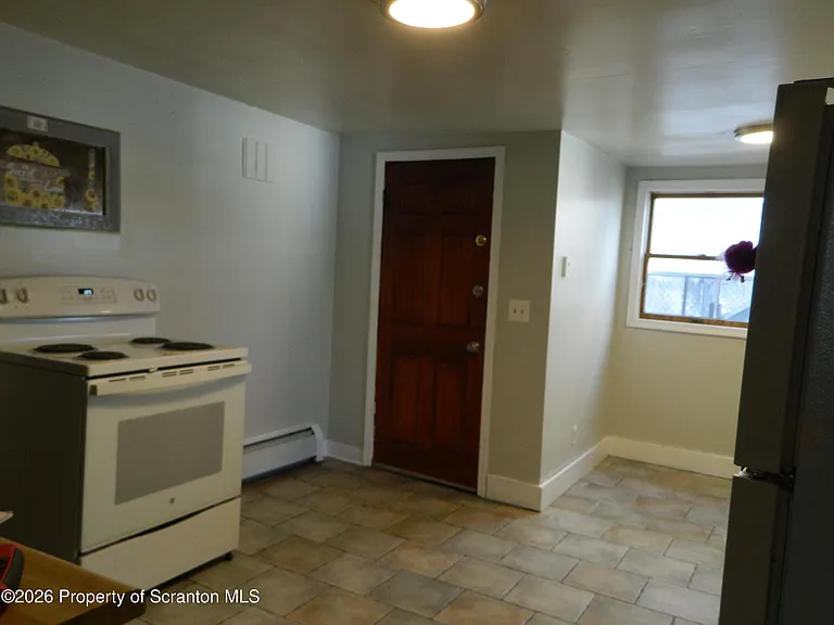 826 Prospect Ave #FRONT HOUSE REAR — Photo 5