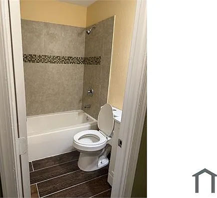 3520 E Richmond Rd #104 — Photo 5