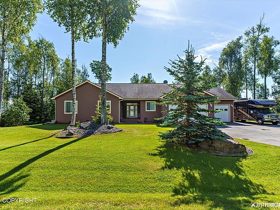 3rd image of 7060 Moose Ridge Cir