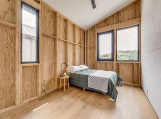 905 Blackland Ct, Dallas, TX 75243