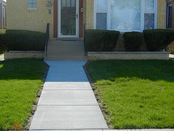 2nd image of 8730 S King Dr