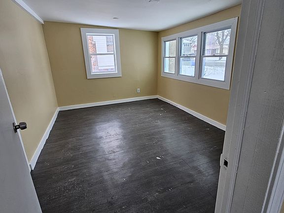 4th image of 1-1355 Jefferson Ave SE
