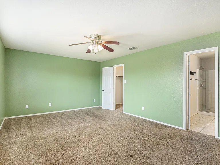 2308 Horseback Trl — Photo 14