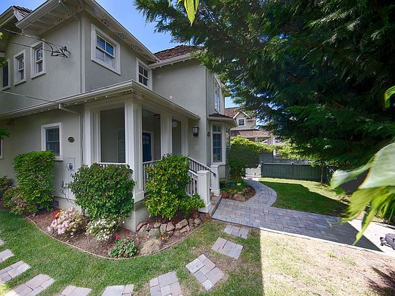 3rd image of 3396 Park Blvd