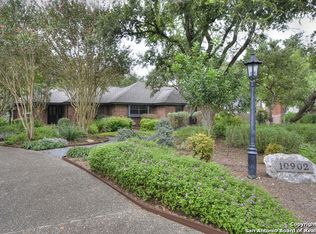 10902 Hunters Way, Helotes, TX 78023