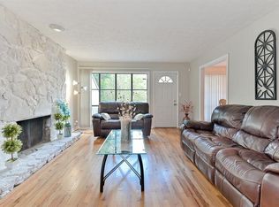 677 Highland Ct, Marietta, GA 30068