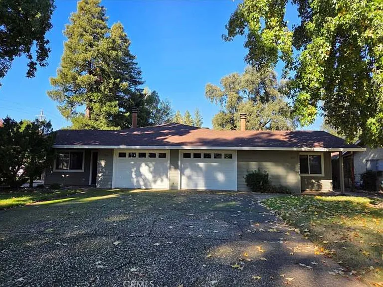 806 Alynn Way #B — Photo 1