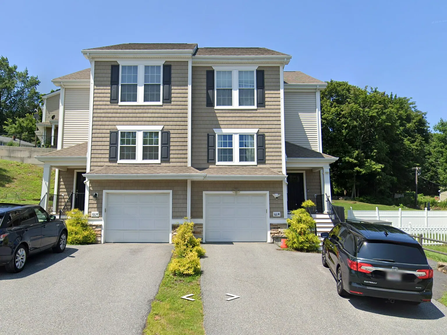 3 bed, 2020 sqft, $3,100 — Photo 1