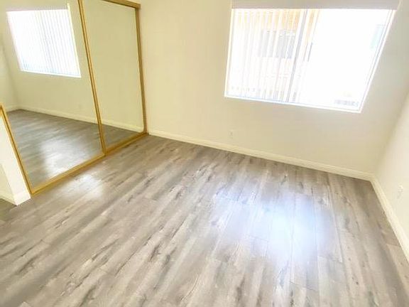 4th image of 12756 Matteson Ave #101
