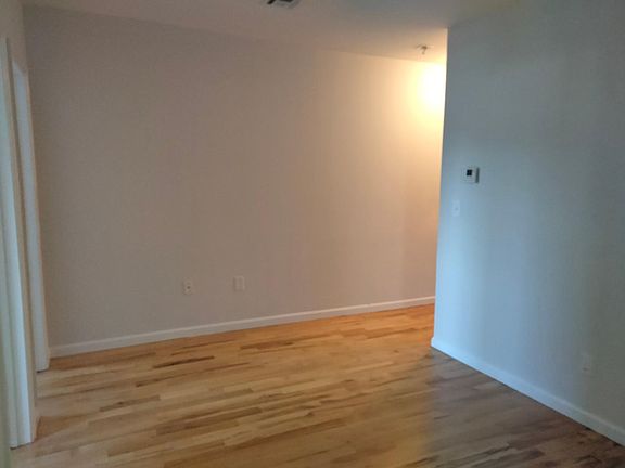 5th image of 73 Bodine St #1B