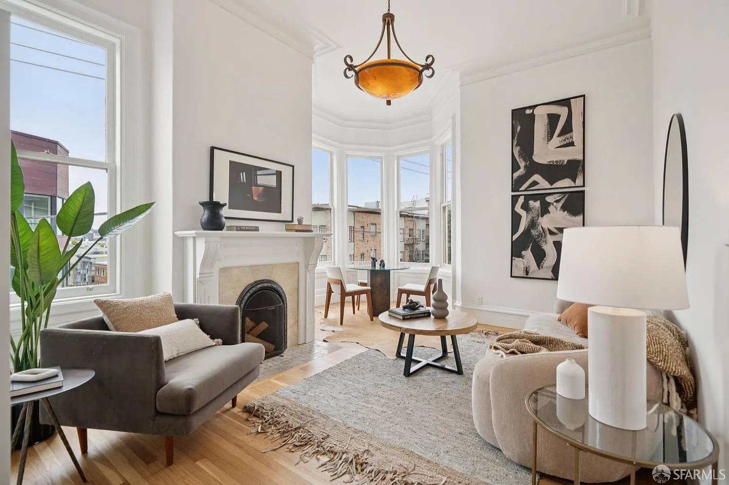 400 Oak St APT 5 - Photo 4