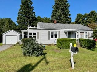 915 Hemmingford Rd, Mooers, NY 12958