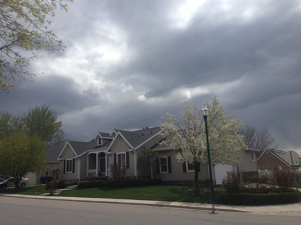 1st image of 387 W 1800 S