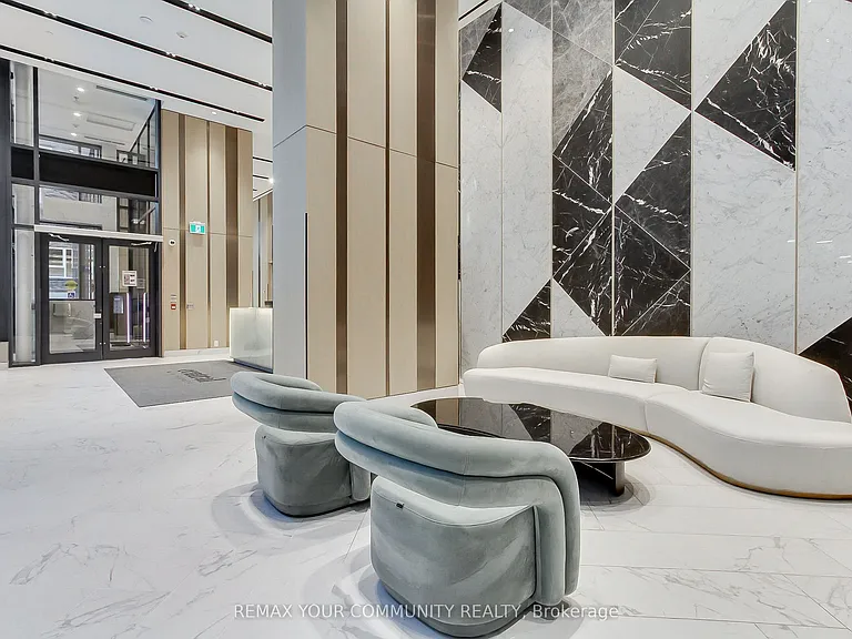 38 Widmer St #2809 — Photo 4