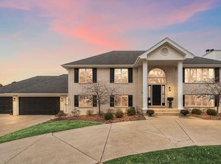 9280 Monix Dr, Saint John, IN 46373