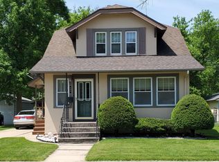 402 12th St SE, Austin, MN 55912