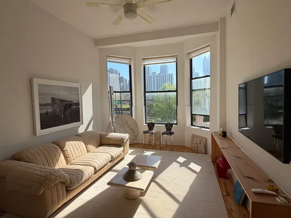 944 N Orleans St APT 102, Chicago, IL 60610