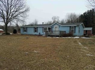 4909 W Saginaw Rd, Vassar, MI 48768