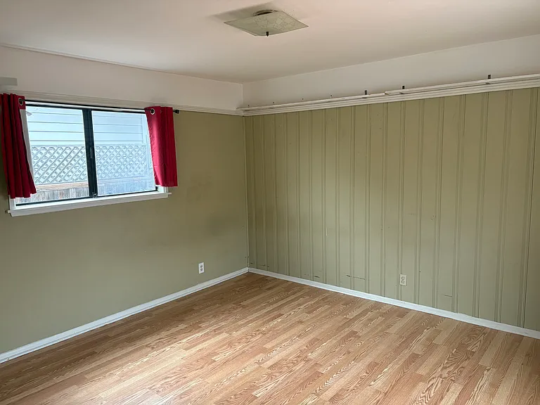 950 Mesa St — Photo 16