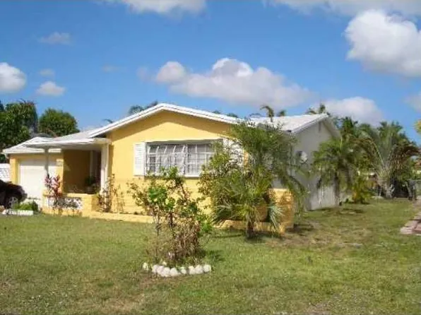2021 N 56th Ave, Hollywood, FL 33021