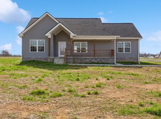 215 Hawkins Rd, Westmoreland, TN 37186