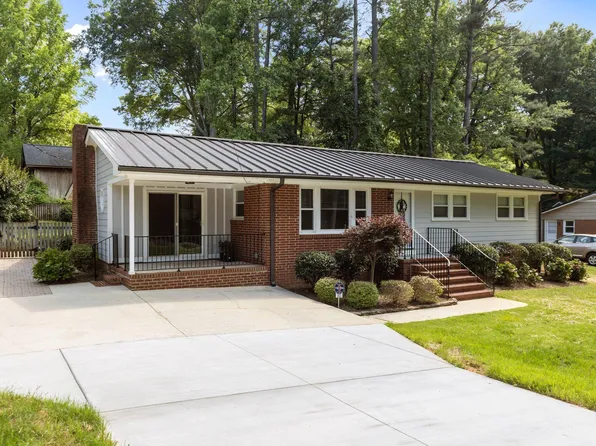 203 W Boundary St, Cary, NC 27513