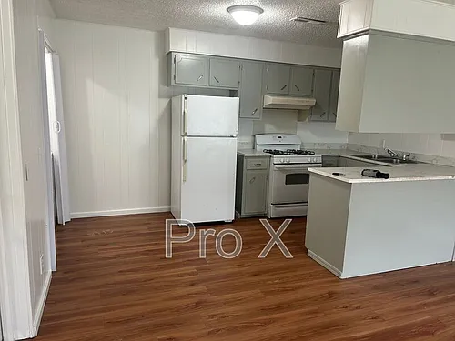 409 Park St #C Photo 1