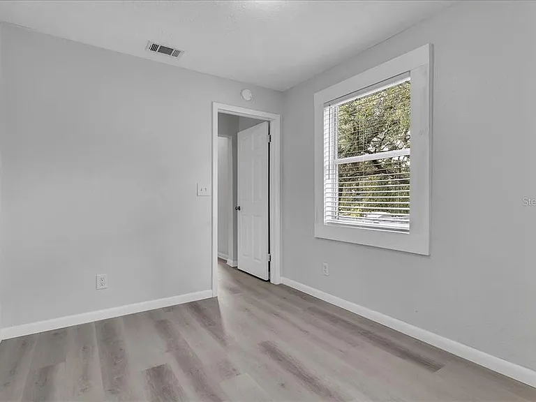 6008 N Tampa St — Photo 29