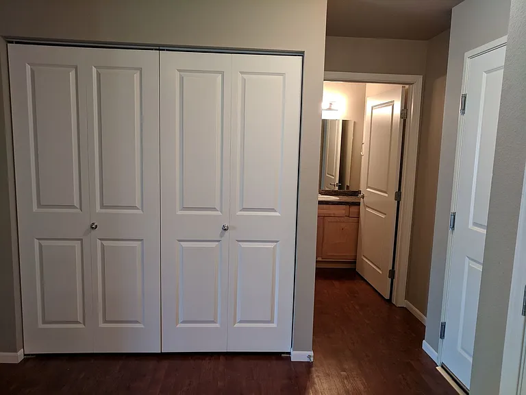 Aspen Trail Apartments — Photo 152