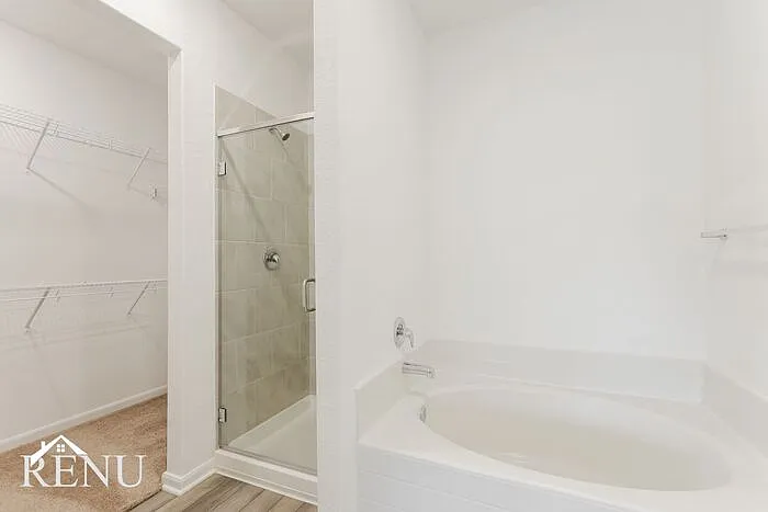 2935 Jackson Smt — Photo 10