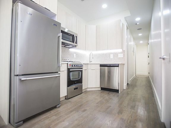 3rd image of 272 Himrod St APT 2R