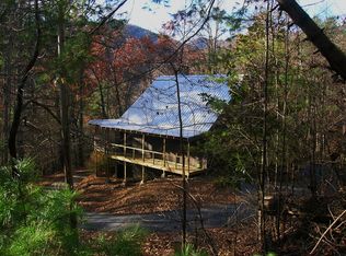 143 Fern Hill Dr, Franklin, NC 28734
