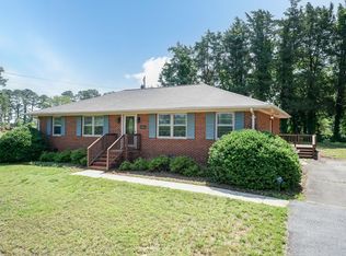 3106 Horse Pen Creek Rd, Greensboro, NC 27410