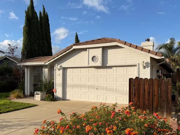 685 Buckinghorse Ct, Tracy, CA 95376