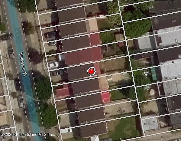 2nd image of 395 Vermont St