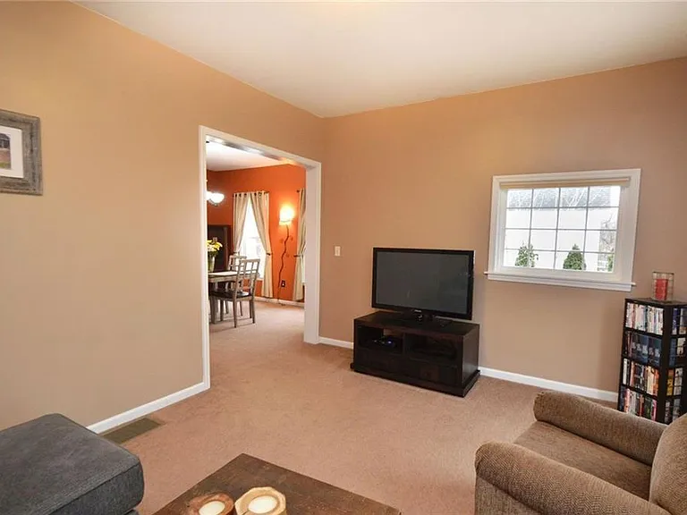 44 Bloomfield Pl — Photo 18