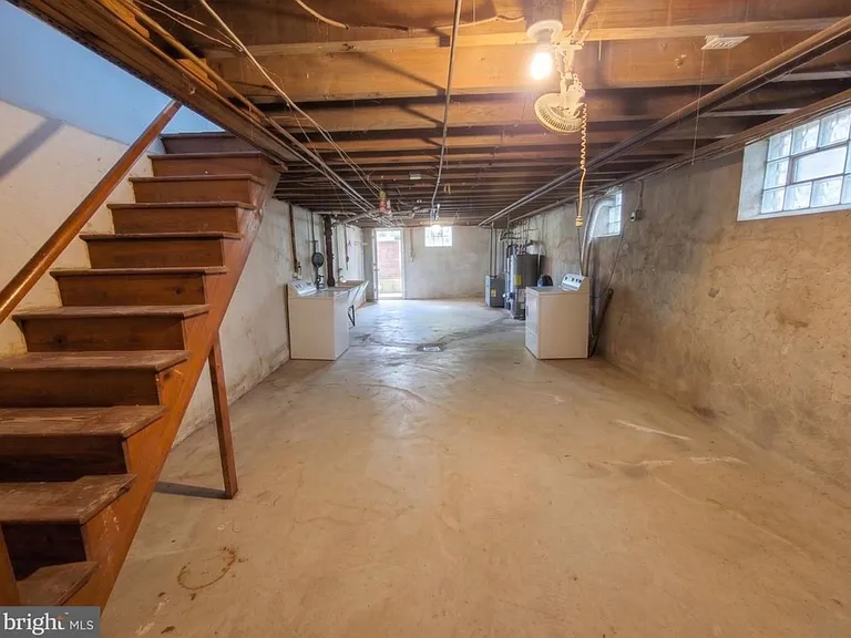 6036 Lawndale Ave #1 — Photo 17