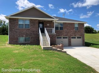 4007 Westminister Dr, Jefferson City, MO 65109
