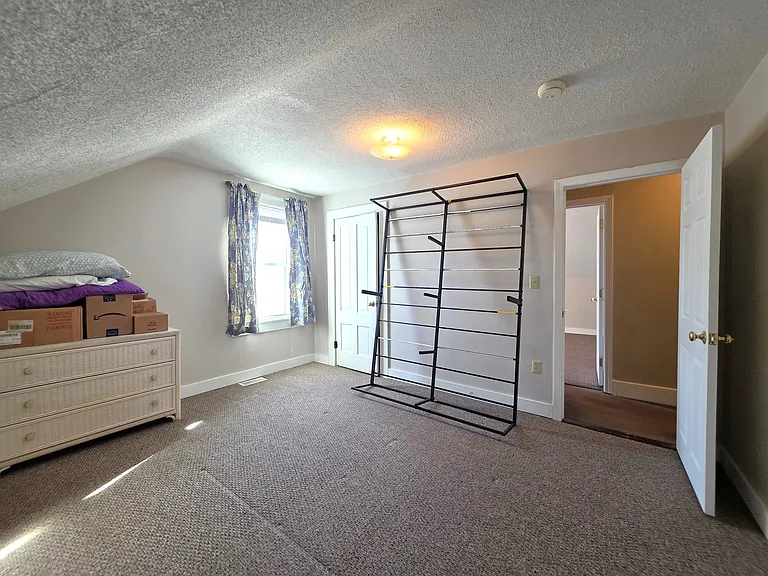 615 Riverside Dr #B — Photo 13