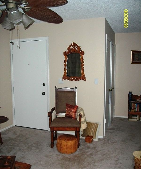 Living Room Entryway