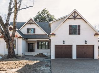 111 Circle Dr, Hendersonville, TN 37075