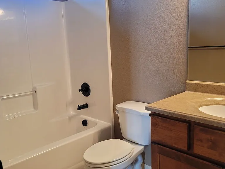 4017 Gunsmoke Rd — Photo 9