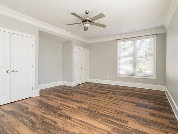 4th image of 501 Finsbury St APT 106