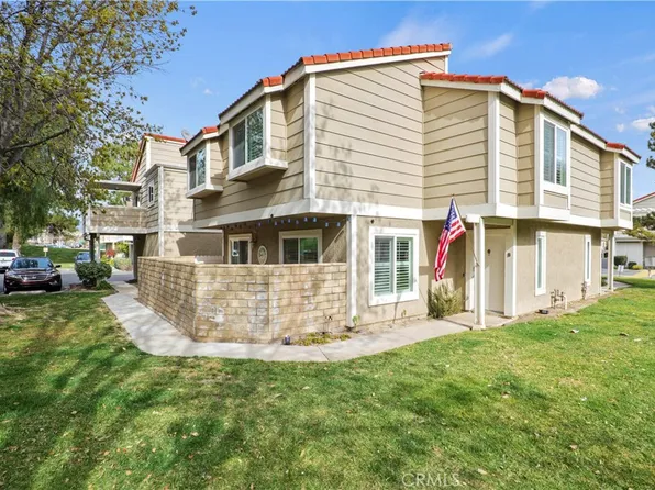 31371 The Old Rd Unit B, Castaic, CA 91384